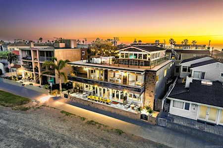 3470 Bayside Walk San Diego, CA 92109