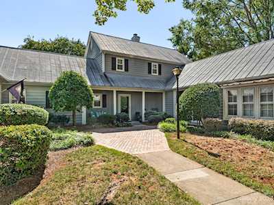 3712 Selwyn Farms Ln Charlotte, NC 28209