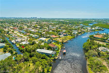 27224 Jolly Roger Ln Bonita Springs, FL 34135