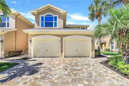 22974 Lone Oak Dr #102 Estero, FL 33928