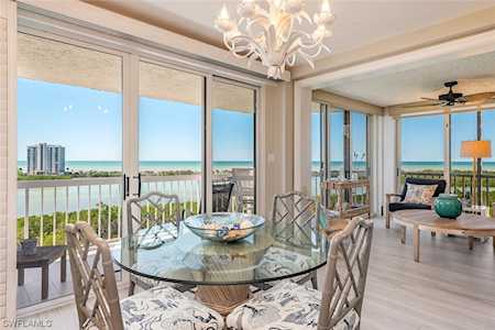 5501 Heron Point Dr #903 Naples, FL 34108
