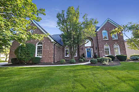 3523 Monarch Circle Naperville, IL 60564