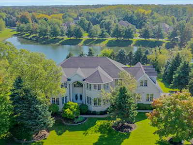 5408 Rita Ave Crystal Lake, IL 60014