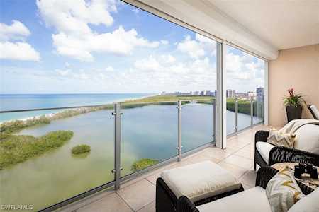 60 Seagate Dr #1703 Naples, FL 34103
