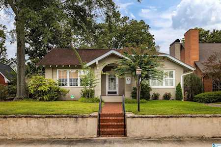 2224 English Village Lane Mountain Brook, AL 35223