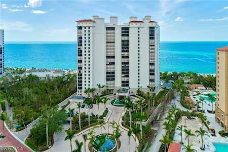 8665 Bay Colony Dr #502 Naples, FL 34108