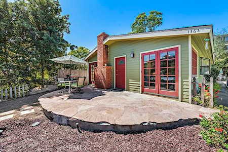 1364 Dunning Dr Laguna Beach, CA 92651