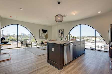 245 Hermitage Ave #102 Nashville, TN 37210