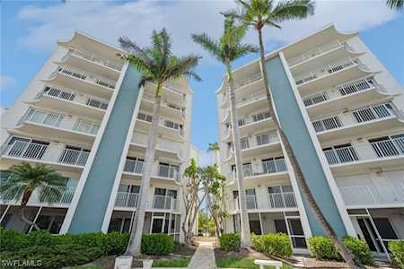 1300 N Gulf Shore Blvd #110 Naples, FL 34102