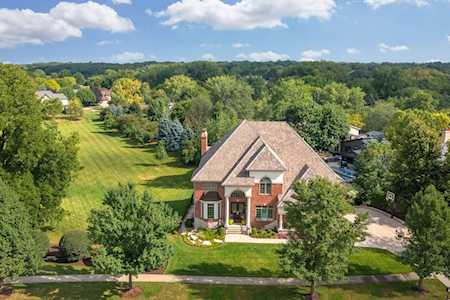 252 Claremont Dr Naperville, IL 60540