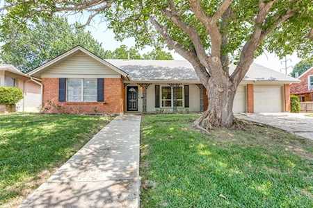 4813 Selkirk Drive Fort Worth, TX 76109