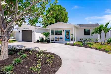 44 1st St Bonita Springs, FL 34134