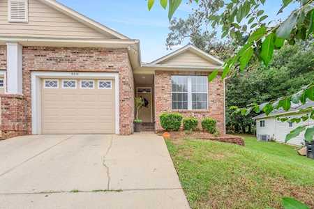5518 Hampton Oak Place Tallahassee, FL 32311