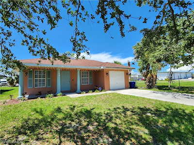 3429 Franklin St Fort Myers, FL 33916