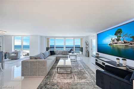 4551 N Gulf Shore Blvd #1003 Naples, FL 34103