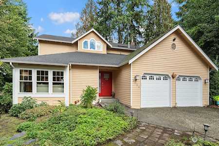 8724 141st Ct NE Redmond, WA 98052
