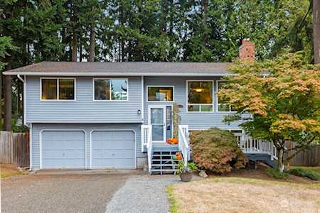 18318 129th Place NE Bothell, WA 98011