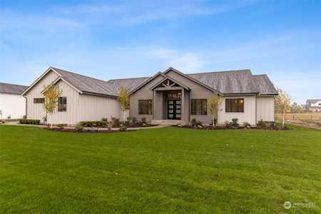 12215 16th St E Edgewood, WA 98372
