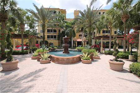 2748 Tiburon Blvd #C-103 Naples, FL 34109