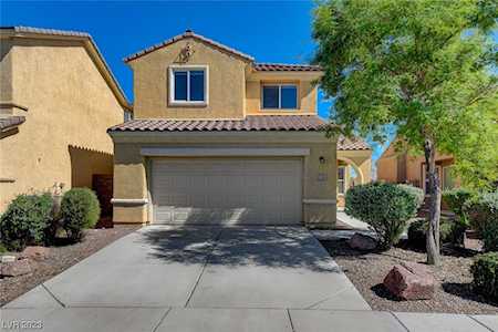 8124 Loma Del Ray St Las Vegas, NV 89131
