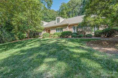 2516 Fairfax Dr Gastonia, NC 28054