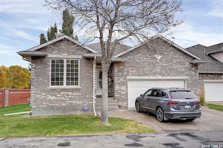 10684 Wascana Pointe Estates Regina, SK S4V 2Z5