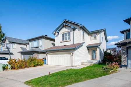 131 Brightondale Crescent SE Calgary, AB T2Z 4K1