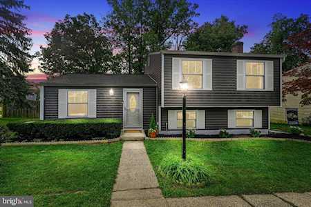 4371 Sycamore Dr Hampstead, MD 21074
