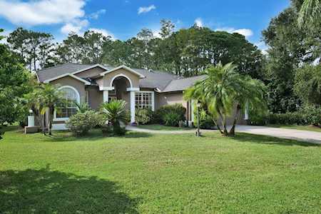 1647 Jam Ln Odessa, FL 33556