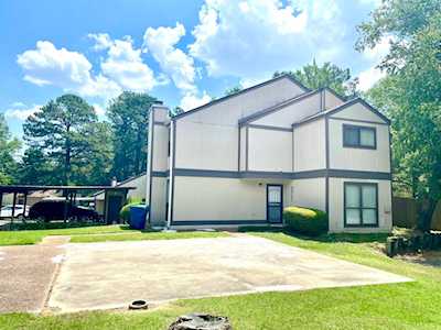 5521 Quail Thicket Cv Memphis, TN 38134