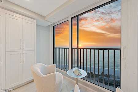4041 N Gulf Shore Blvd #1803 Naples, FL 34103