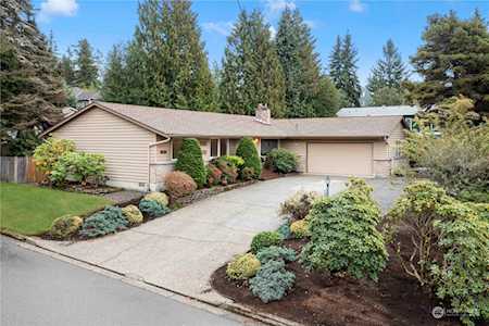 2304 144th Ave SE Bellevue, WA 98007