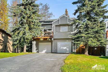 19113 Sarichef Loop Eagle River, AK 99577