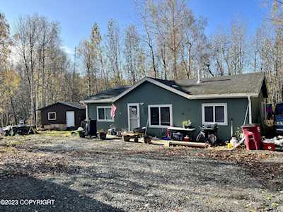 1246 Hoka Hay Circle Wasilla, AK 99654