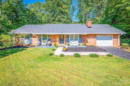 110 Mimosa Rd Statesville, NC 28677