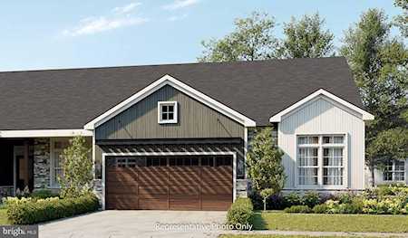 744 Aurora Dr #392 Mechanicsburg, PA 17055