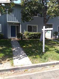 1439 Saint James Pkwy Concord, CA 94521