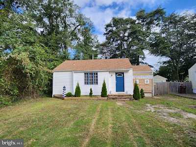 607 Bay Blvd Bayville, NJ 08721