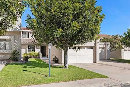17706 Villamoura Dr Poway, CA 92064