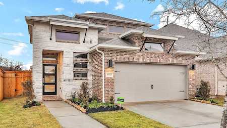 9743 Satsuma Path Missouri City, TX 77459