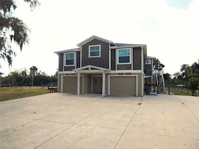 6825 Manor Beach Rd New Port Richey, FL 34652