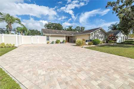 10091 85th St Seminole, FL 33777