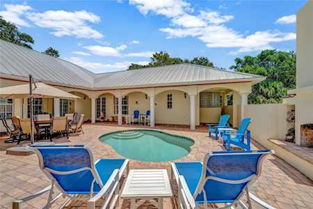 4604 Sunset Dr Vero Beach, FL 32963