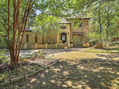 1351 Woodbrook Lane Southlake, TX 76092