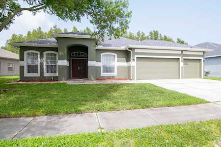 28701 Falling Leaves WAY Wesley Chapel, FL 33543