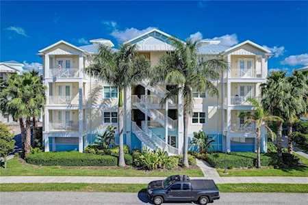 7920 34th Ave W #103 Bradenton, FL 34209