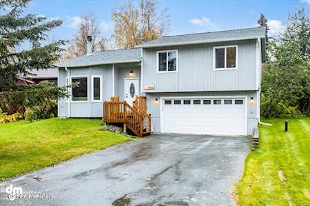 9546 Kigul Circle Eagle River, AK 99577