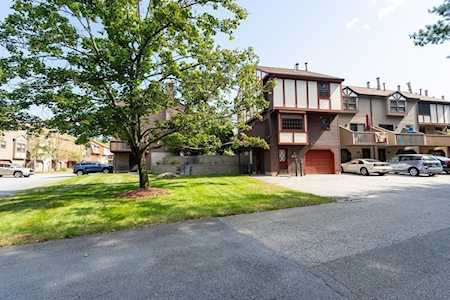 17 Scotty Hollow Dr #B Chelmsford, MA 01863