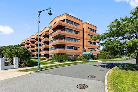 1 Carey Circle #301 Revere, MA 02151
