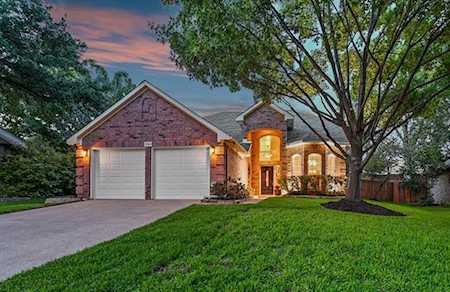 2324 Henley Court Flower Mound, TX 75028